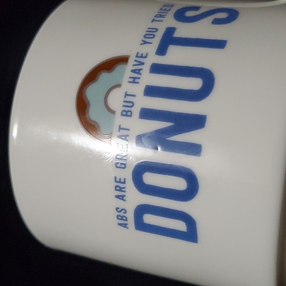 Room‎ Essentials porcelain DONUTS coffee mug cup vguc preowned used - Picture 4 of 9